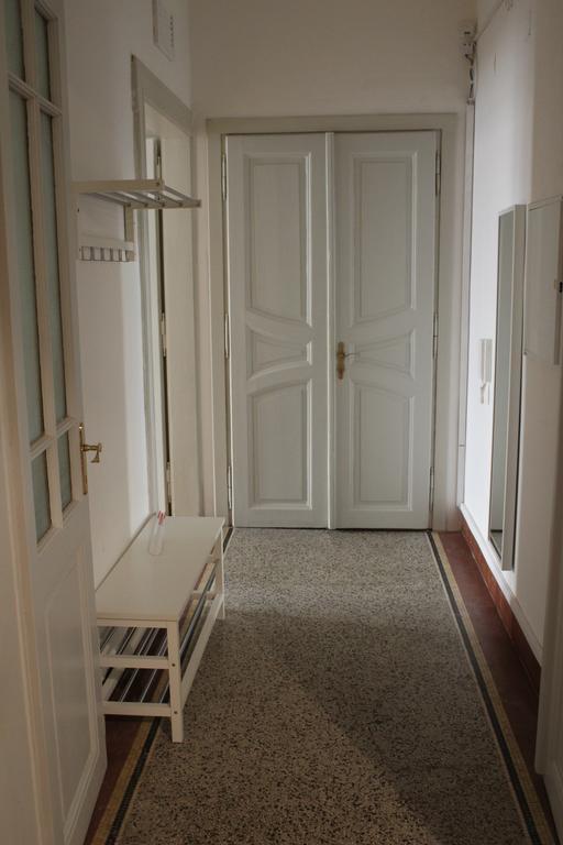 Apartment Kralodvorska *